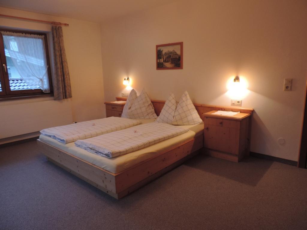 Ferienwohnung Johann Niedermoser Fieberbrunn Camera foto